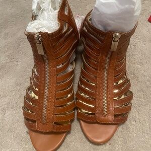 Michael Kors strappy gladiator-style sandals, Size 10